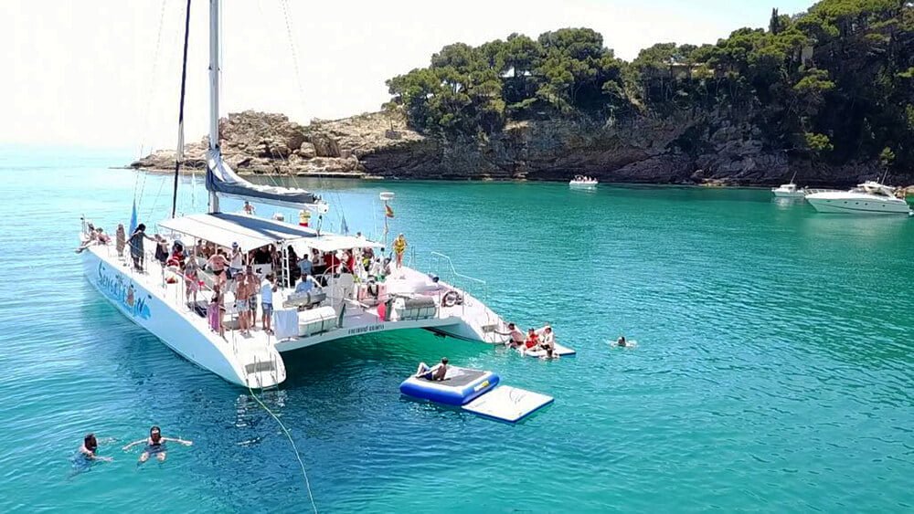 catamaran costa brava blanes lloret tossa 1