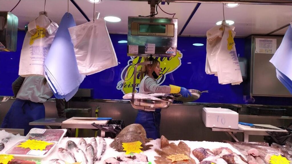 pescaderia toni ortiz vic 1